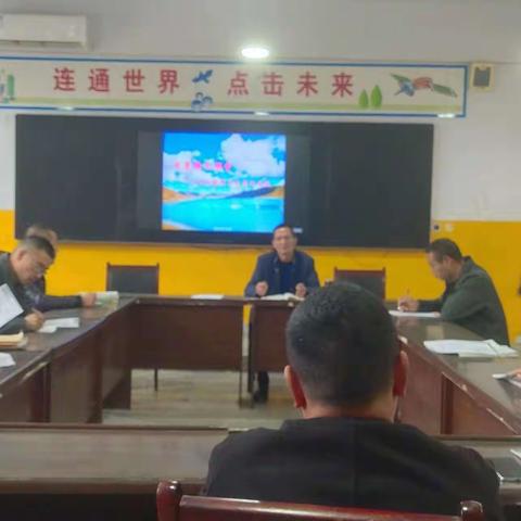 【“三抓三促”见行动】堡子坝小学开展群文阅读研讨活动