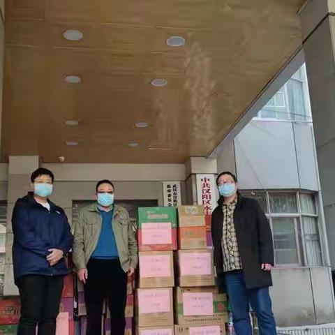 民营企业献爱心，助力抗疫暖人心