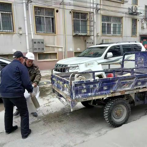 南关街道三八社区持续开展环境卫生整治工作