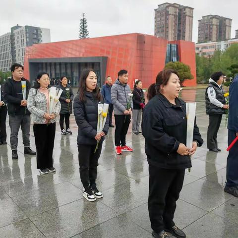 南关街道三八社区开展我们的节日“缅怀革命先烈，继承革命传统”清明节活动