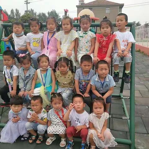 🎓🎓🎓小班毕业啦🎓🎓🎓