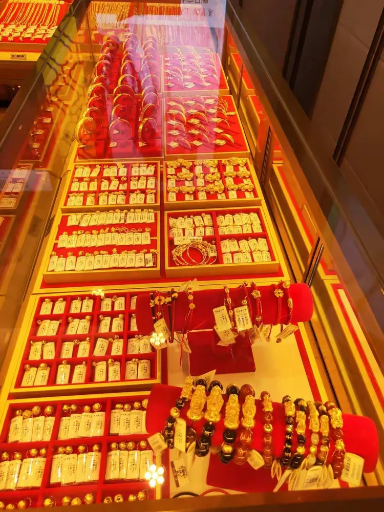 ——【金六福尚美珠宝】