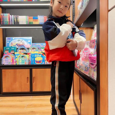 【春暖花开，书香满园】（九）《小英雄雨来》——菠萝大二班何悠然