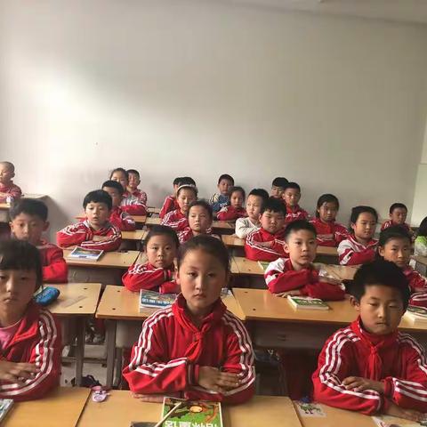 【育红小学】读书破万卷，下笔如有神 ——记二年级七班读书活动