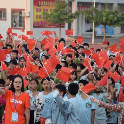 礼赞伟大祖国，歌唱美好时代——玉州区城西二中庆祝新中国成立七十周年活动剪影