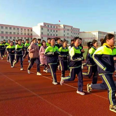 砥砺前行，备战中考——临沂汤庄实验学校九年级师生寒假实录