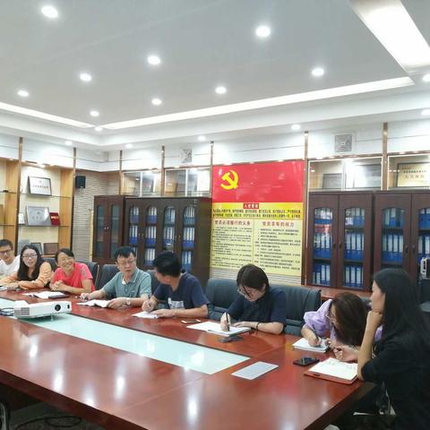 路漫漫其修远兮，吾将上下而求索