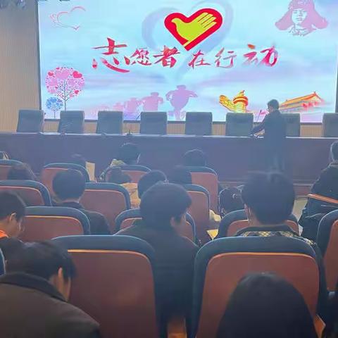 青龙山高级中学团课进行时