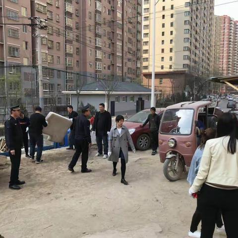 【人文桥沟·心心向阳】巩固创建成果 扮靓圣地延安——我们在行动之小区院落整治篇