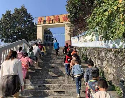 科技航模，献给未来，宇客航模走进木丰学校