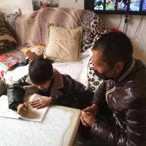 停课不学  营岗小学开展家访活动