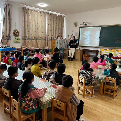 实小幼儿园大三班实记——美丽的青花瓷