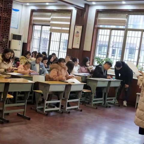 “幸福分享，共同成长”                     ——2019年联丰小学下学期班主任分享会