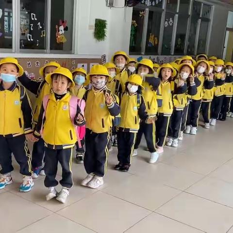 大E班“亲近自然，欢乐冬游”主题活动