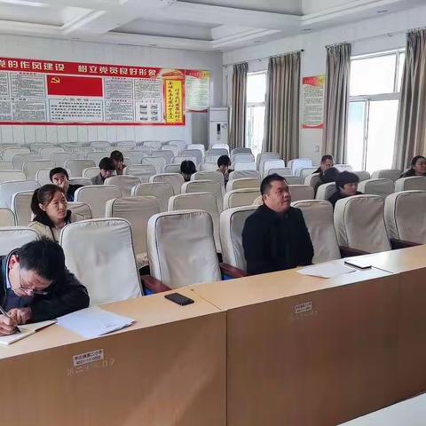 【李庄镇第二小学】                                 ——数学学科教研活动纪实