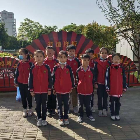 “我劳动，我快乐”一一南关村小学三(13)班第4小组