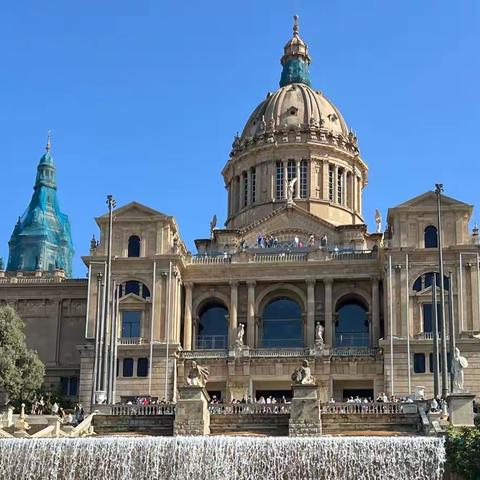 🇪🇸（十七）西班牙之旅见闻点滴—巴萨隆纳（B）开泰罗尼亚国立博物馆，桂尔宫，桂尔公园等