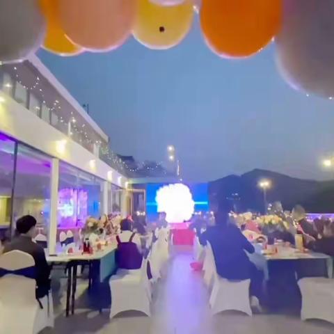 最新推出🏘T2区5栋🏡19房27床！打造高端团建版块🎉🎉🏊‍♂️⛱️🎼🎧🥁🎻