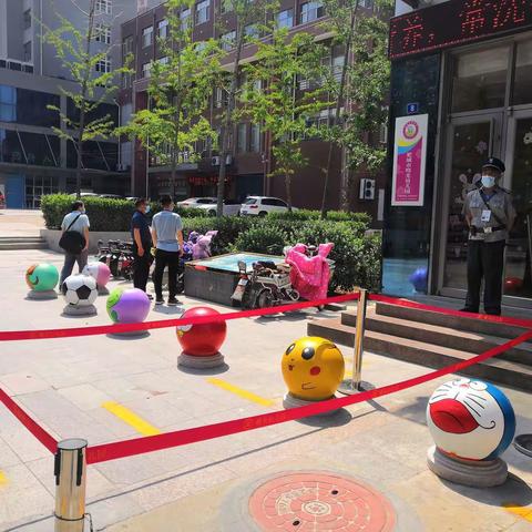 市教育局部门领导来我园进行开园核验