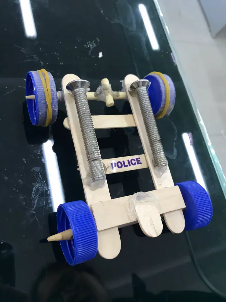 奔跑吧！橡皮筋动力小车