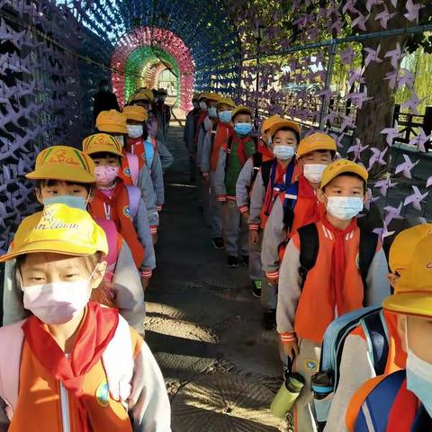 光明集团李各庄校区三年级“走进河北村民俗园  🌸️   体验民俗快乐”