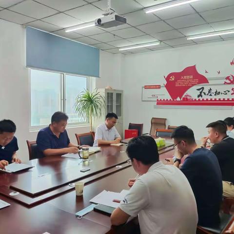 区委常委、宣传部长、副区长沈建伟针对豫中南农产品批发市场问题召开“创文”工作专项整治推进会