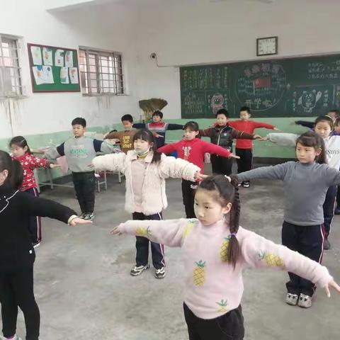 “多彩社团，成长的舞台”——木厂屯小学社团活动