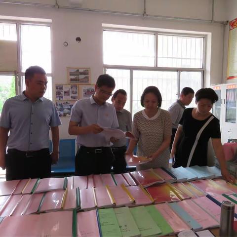 张宏方在我县督导抓党建促脱贫攻坚工作