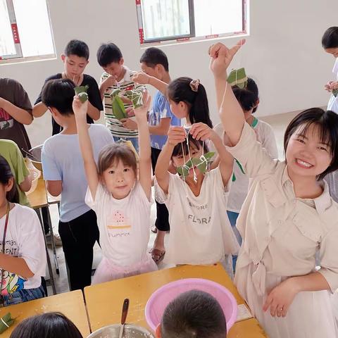 粽叶飘香，浓情端午。--中堡小学端午节活动