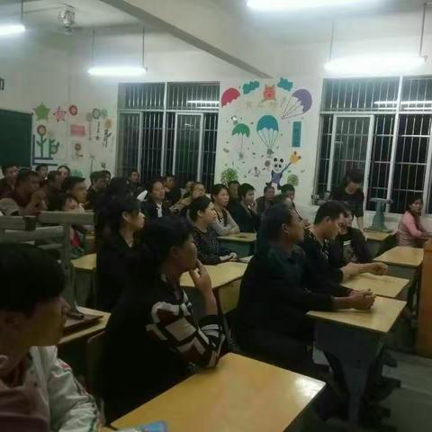 我们携手走在家校共育的路上——记宁都县第三小学一年级家长会