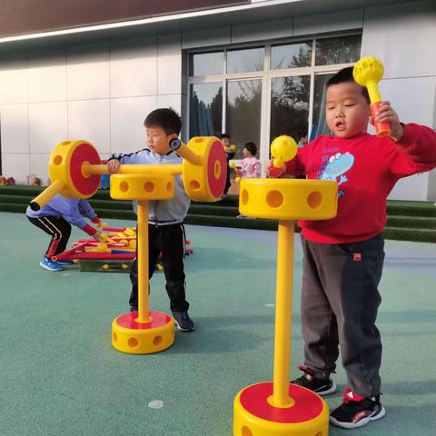 “戏”说童年  “域”见美好（1）
