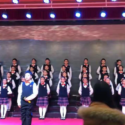 五年级的朗诵比赛