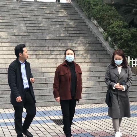 王智勇到沙河小学检查疫情防控工作