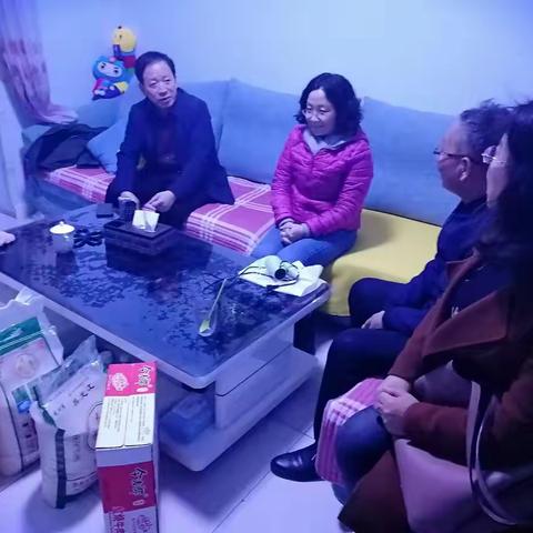 磁县总工会开展“情浓十月、与爱同行”送温暖活动