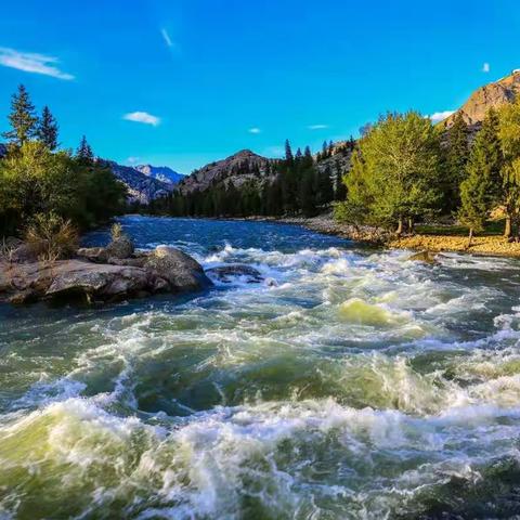 美丽的可可托海