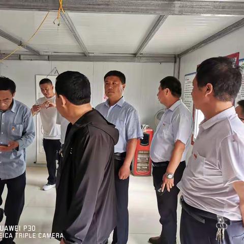 锦山第三小学“我为群众办实事”活动纪实