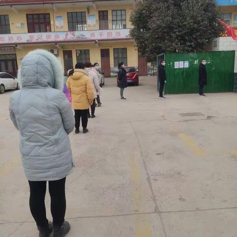安丰乡木厂屯小学开学前防疫演练