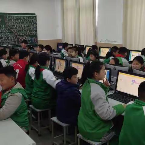 【开封市苹果园中路小学】键盘敲出精彩  鼠标描绘未来