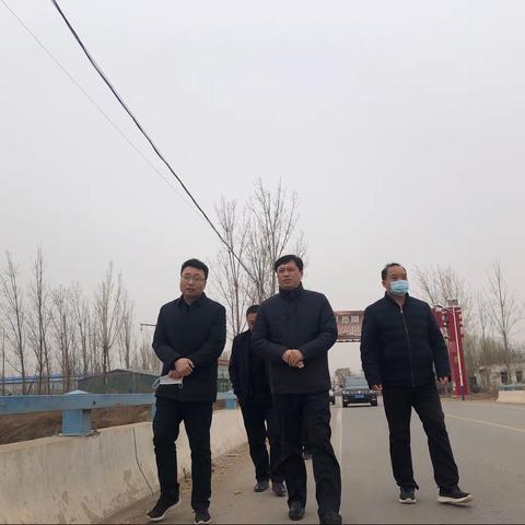 武邑县滏阳河县级河长赵飞到圈头乡进行巡河调研