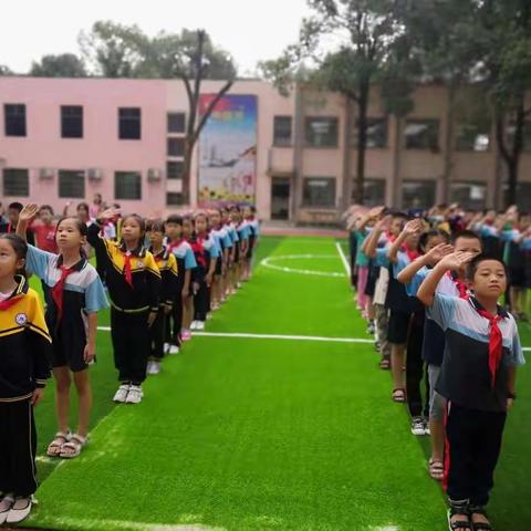 让梦想在这里起航——铜桥港小学举行2020年秋季开学典礼