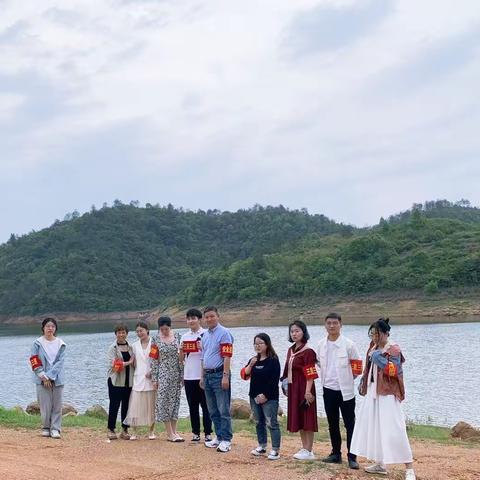 【水深危险莫靠近，防溺知识记心间】秦峰霍村小学“防溺水”主题教育活动