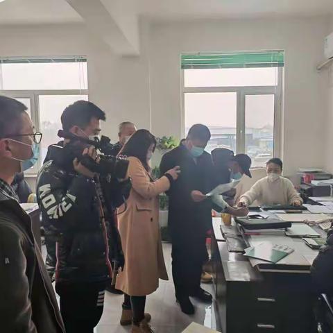 保供稳价维护疫情防控期间我市蔬菜市场行情稳定