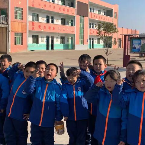 “运动奏响生命，运动点燃激情！”—— 银宝湖乡中心学校冬季运动会纪实