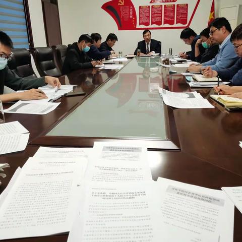 贾庄镇传达学习习总书记重要讲话及上级会议精神