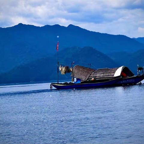 千岛湖九龙溪漂流