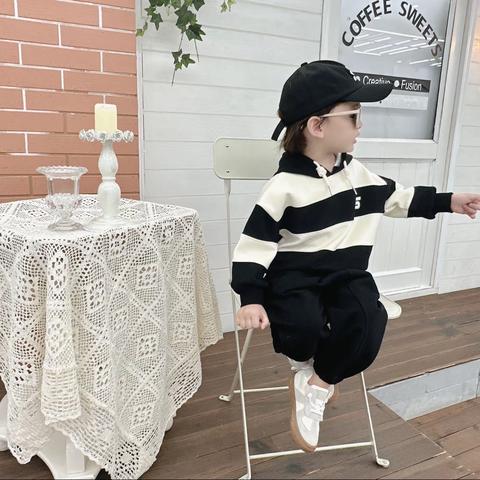 小米粒（叮叮淘）童装 公司与多家零售商，代理商建立长期稳定合作关系，品种齐全、价格合理，赢得广大客户的信任。