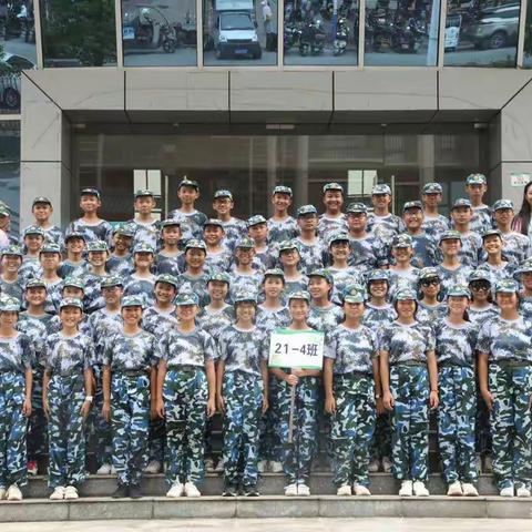 21-4香雪班激情四溢的篮球赛精彩回顾