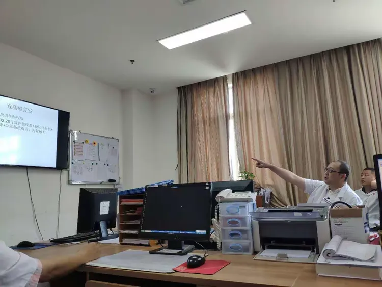 关于朝阳医院帮忙挂号陪同看病检验结果异常及时告知，早做处理的信息