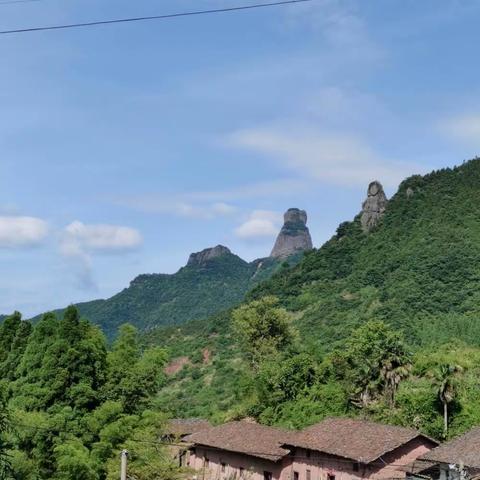 行走云端  观山景  享清凉