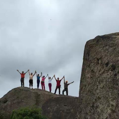 这里的石头会唱歌